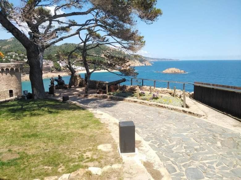 Hostal Sant Jordi Tossa de Mar Exterior foto